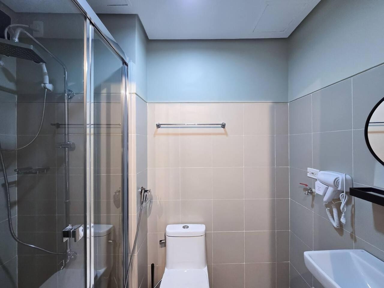 1br Condotel With Balcony At Fame Residences #fm61 Apartment *