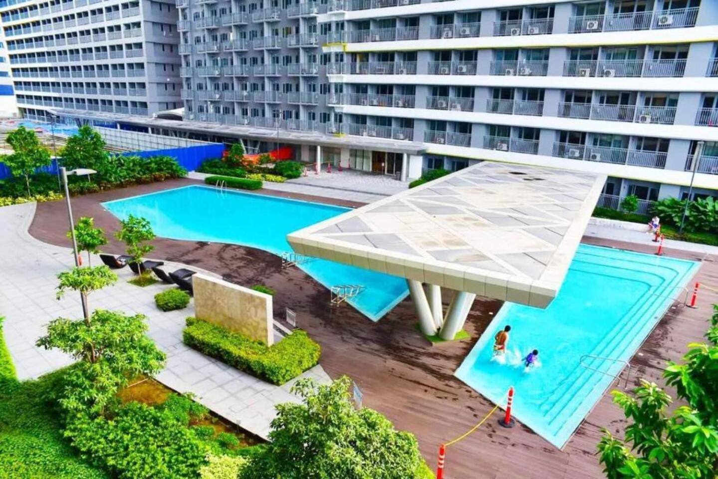 1br Condotel With Balcony At Fame Residences #fm61